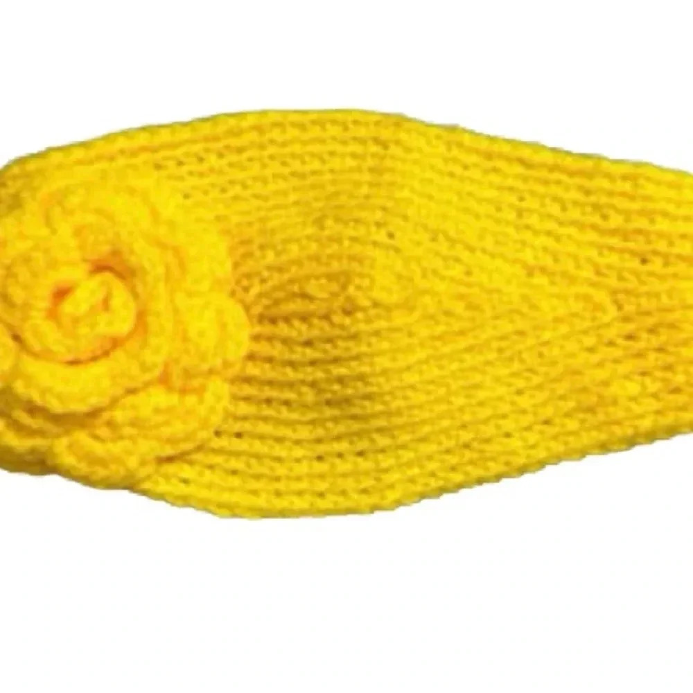 KNITTED HEAD BAND & NECK WARMER
-HAND MADE 
ADJUSTABLE SIZE